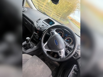 Used Ford Fiesta 2013 for sale - 77968991: Photo