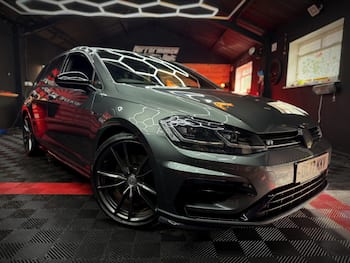 Used Volkswagen Golf 2017 for sale - 79679019: Photo