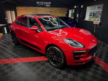 Used Porsche Macan 2017 for sale - 79047794: Photo