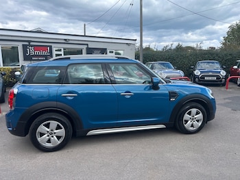Used MINI Countryman 2019 for sale - 75972741: Photo 2