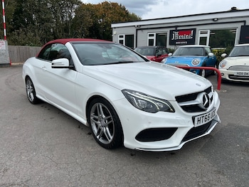Used Mercedes-Benz E Class 2015 for sale - 76309890: Photo