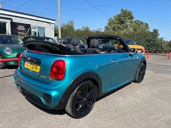 Used MINI Convertible 2017 for sale - 79519808: Photo