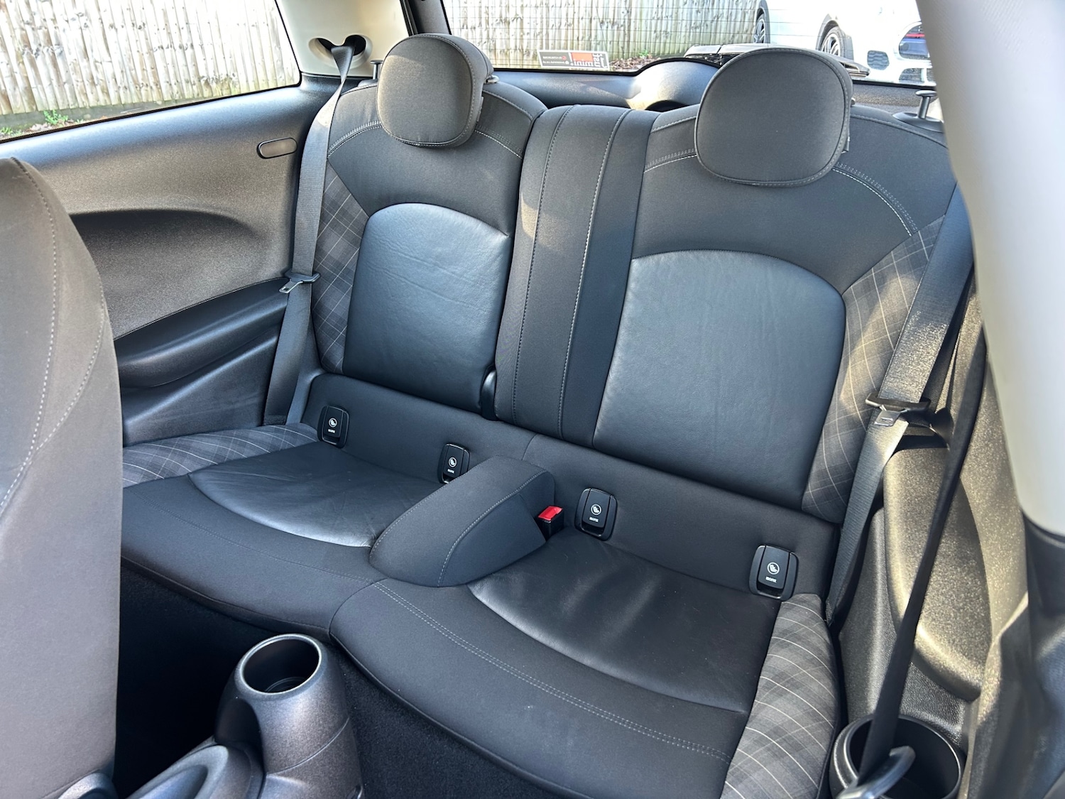 Used MINI Hatch 2018 for sale - 76782564: Photo 17