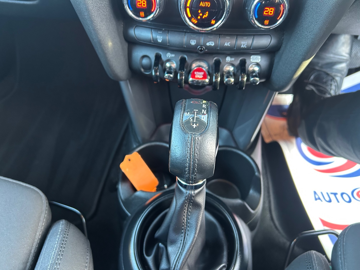 Used MINI Hatch 2018 for sale - 76782564: Photo 24