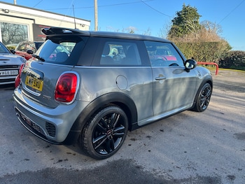 Used MINI Hatch 2018 for sale - 76782564: Photo