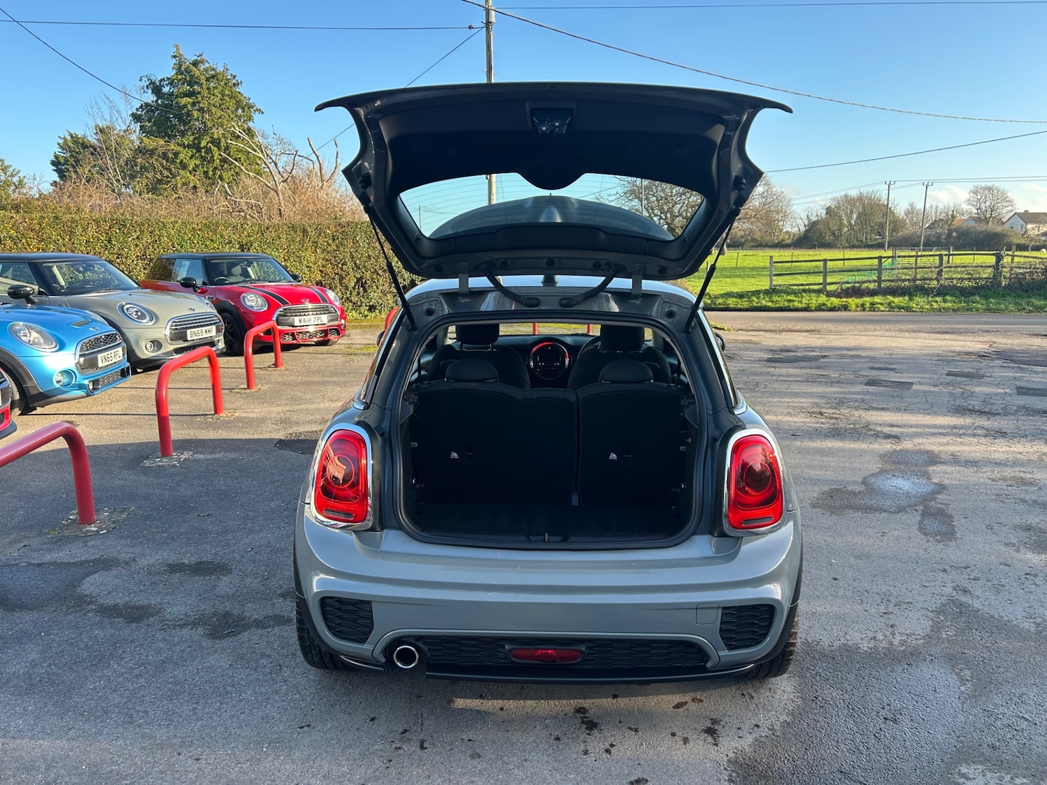 Used MINI Hatch 2018 for sale - 76782564: Photo 6