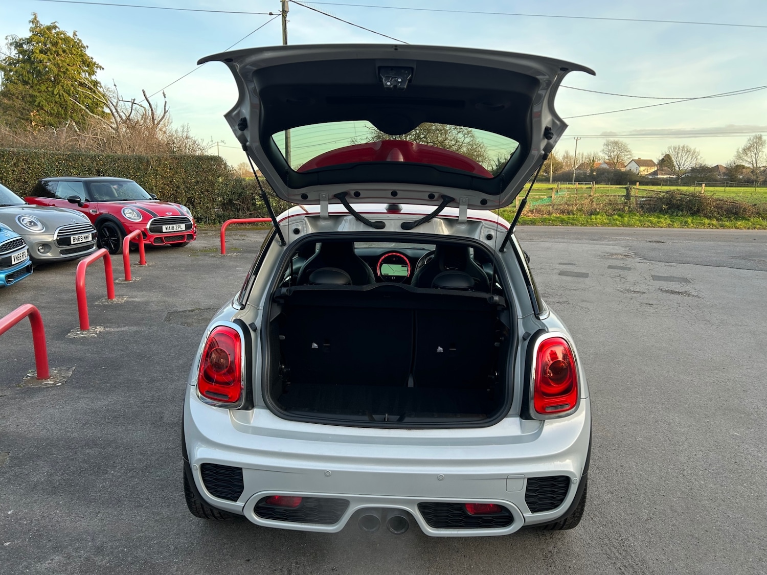 Used MINI Hatch 2017 for sale - 76845927: Photo 5