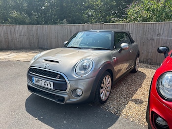 Used MINI Convertible 2017 for sale - 79194244: Photo