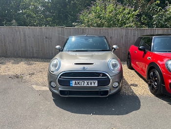 Used MINI Convertible 2017 for sale - 79194244: Photo