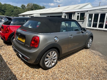 Used MINI Convertible 2017 for sale - 79194244: Photo