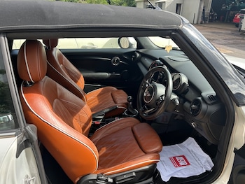 Used MINI Convertible 2017 for sale - 78618648: Photo