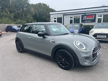 Used MINI Hatch 2019 for sale - 79842638: Photo