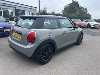 Used MINI Hatch 2019 for sale - 79842638: Photo