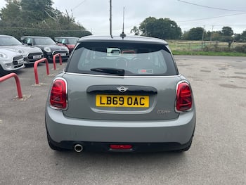 Used MINI Hatch 2019 for sale - 79842638: Photo
