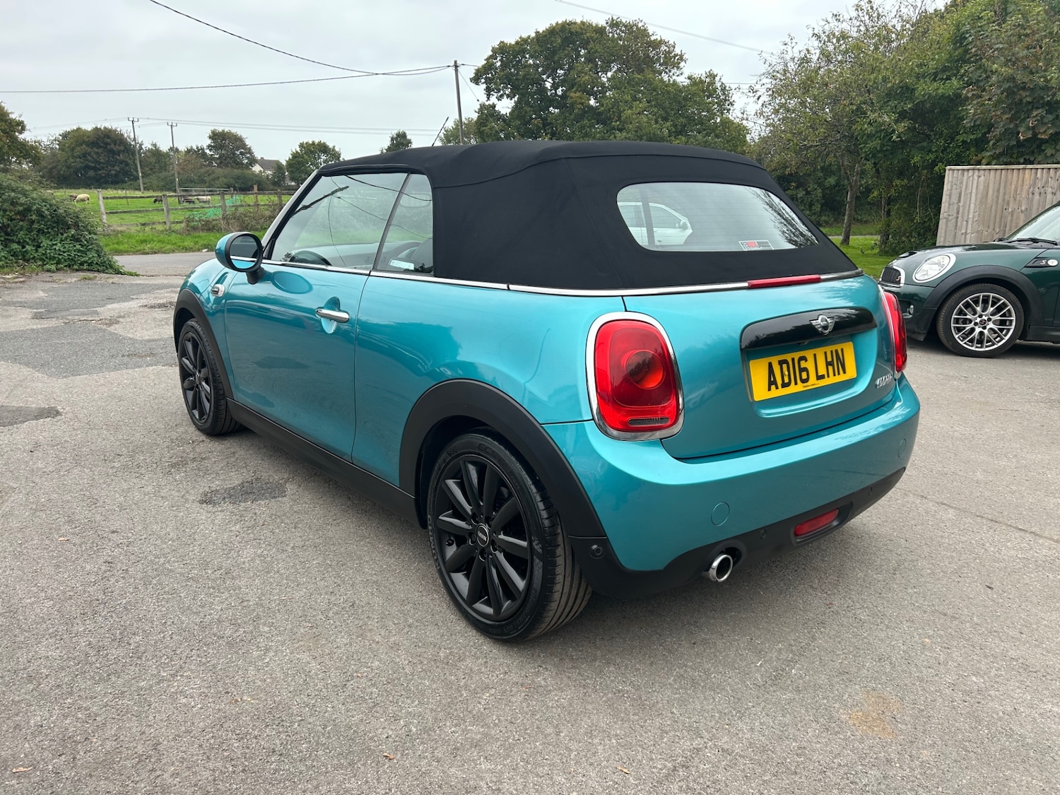 Used MINI Convertible 2016 for sale - 76078915: Photo 10