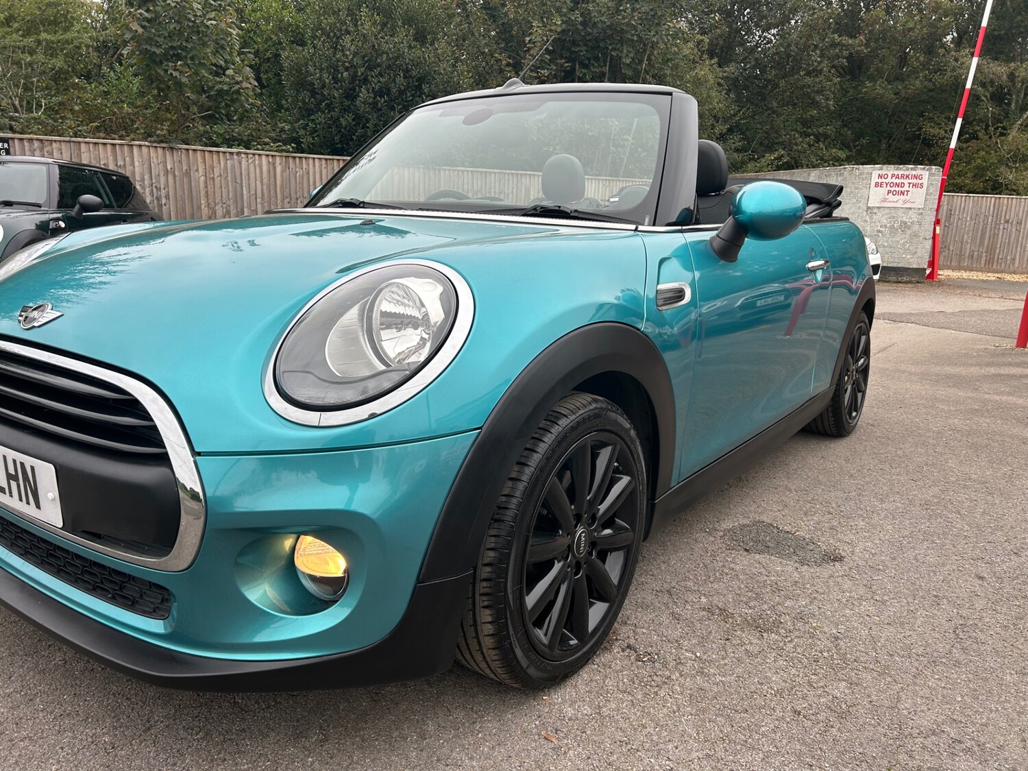 Used MINI Convertible 2016 for sale - 76078915: Photo 17