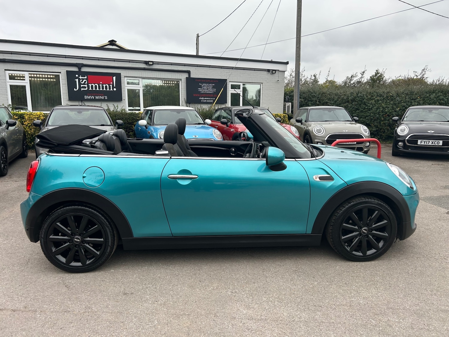 Used MINI Convertible 2016 for sale - 76078915: Photo 3