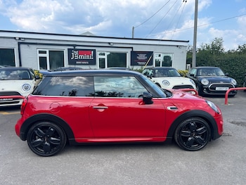 Used MINI Hatch 2018 for sale - 79251741: Photo