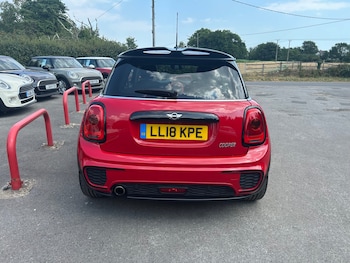 Used MINI Hatch 2018 for sale - 79251741: Photo