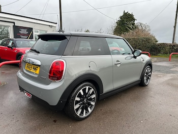 Used MINI Hatch 2020 for sale - 76777969: Photo