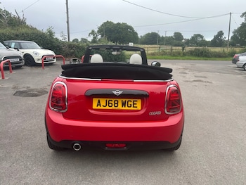 Used MINI Convertible 2018 for sale - 78813906: Photo