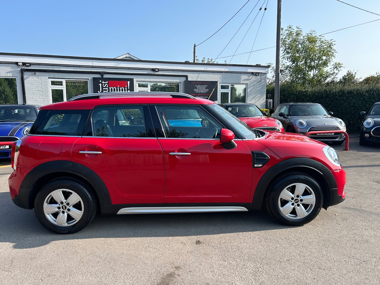 Used MINI Countryman 2018 for sale - 75456091: Photo 2