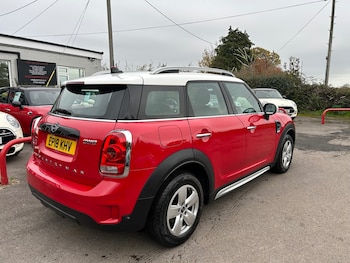 Used MINI Countryman 2018 for sale - 76384309: Photo