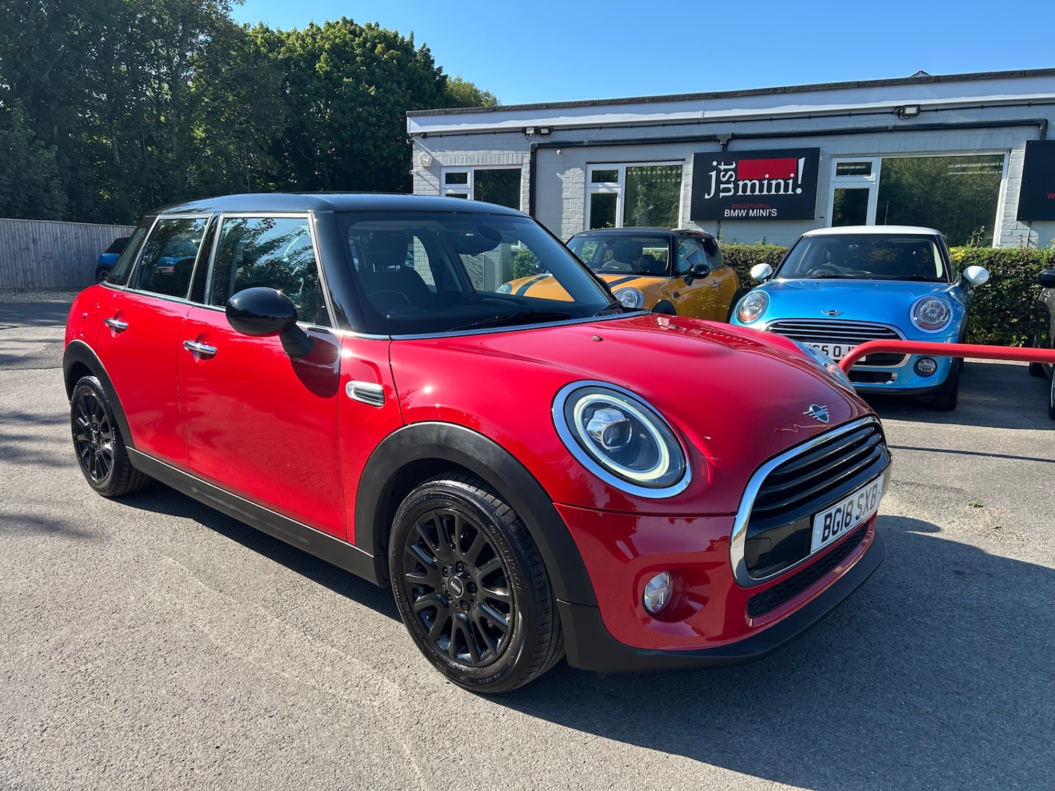 Used MINI Hatch 2018 for sale - 75168511: Photo 1