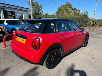 Used MINI Hatch 2018 for sale - 75168511: Photo
