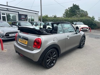 Used MINI Convertible 2016 for sale - 78813911: Photo