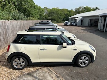 Used MINI Hatch 2019 for sale - 78531279: Photo