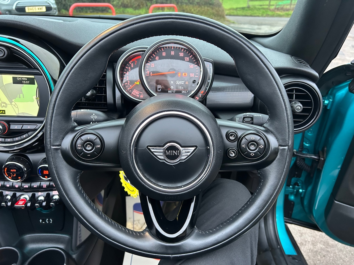 Used MINI Convertible 2018 for sale - 77195920: Photo 24