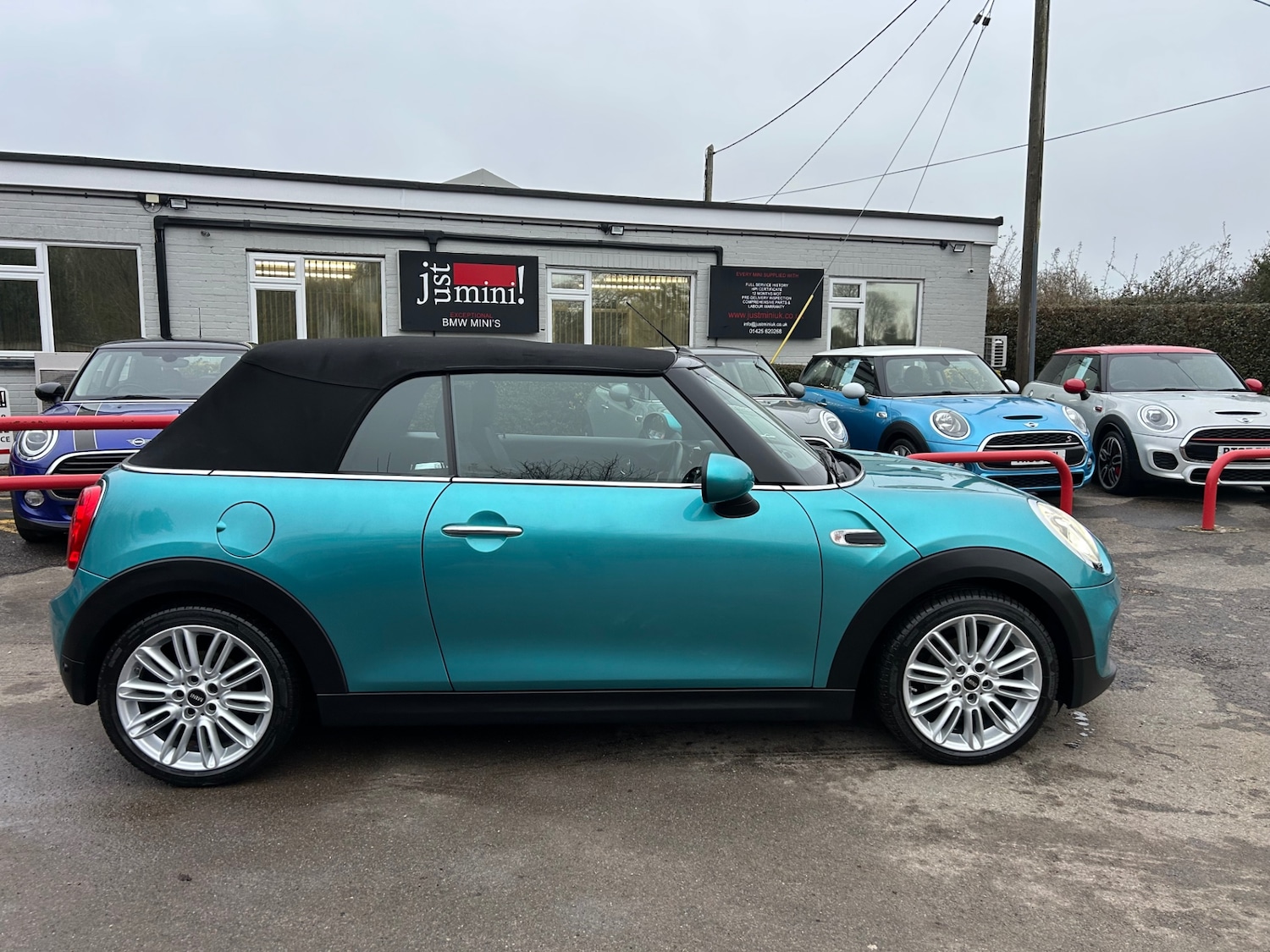 Used MINI Convertible 2018 for sale - 77195920: Photo 9