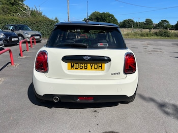 Used MINI Hatch 2018 for sale - 78813921: Photo