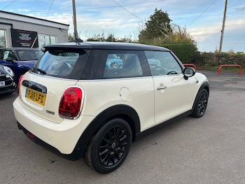 Used MINI Hatch 2018 for sale - 78182745: Photo