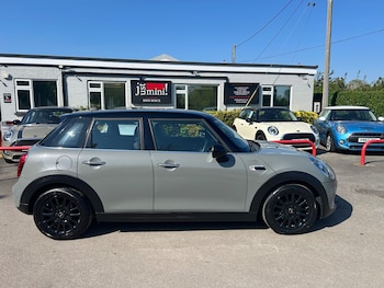 Used MINI Hatch 2018 for sale - 78380180: Photo