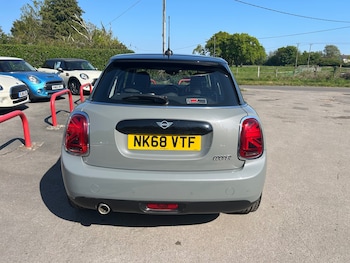 Used MINI Hatch 2018 for sale - 78380180: Photo