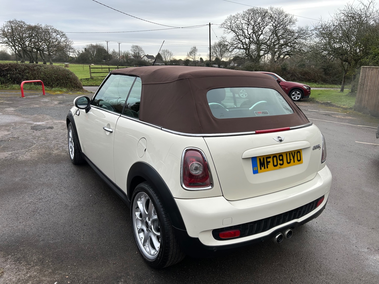 Used MINI Convertible 2009 for sale - 77195750: Photo 17