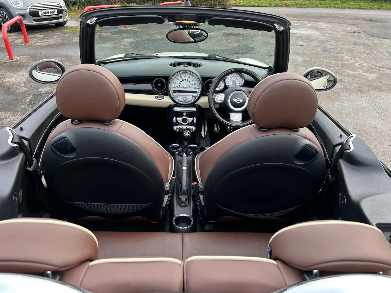 Used MINI Convertible 2009 for sale - 77195750: Photo 22