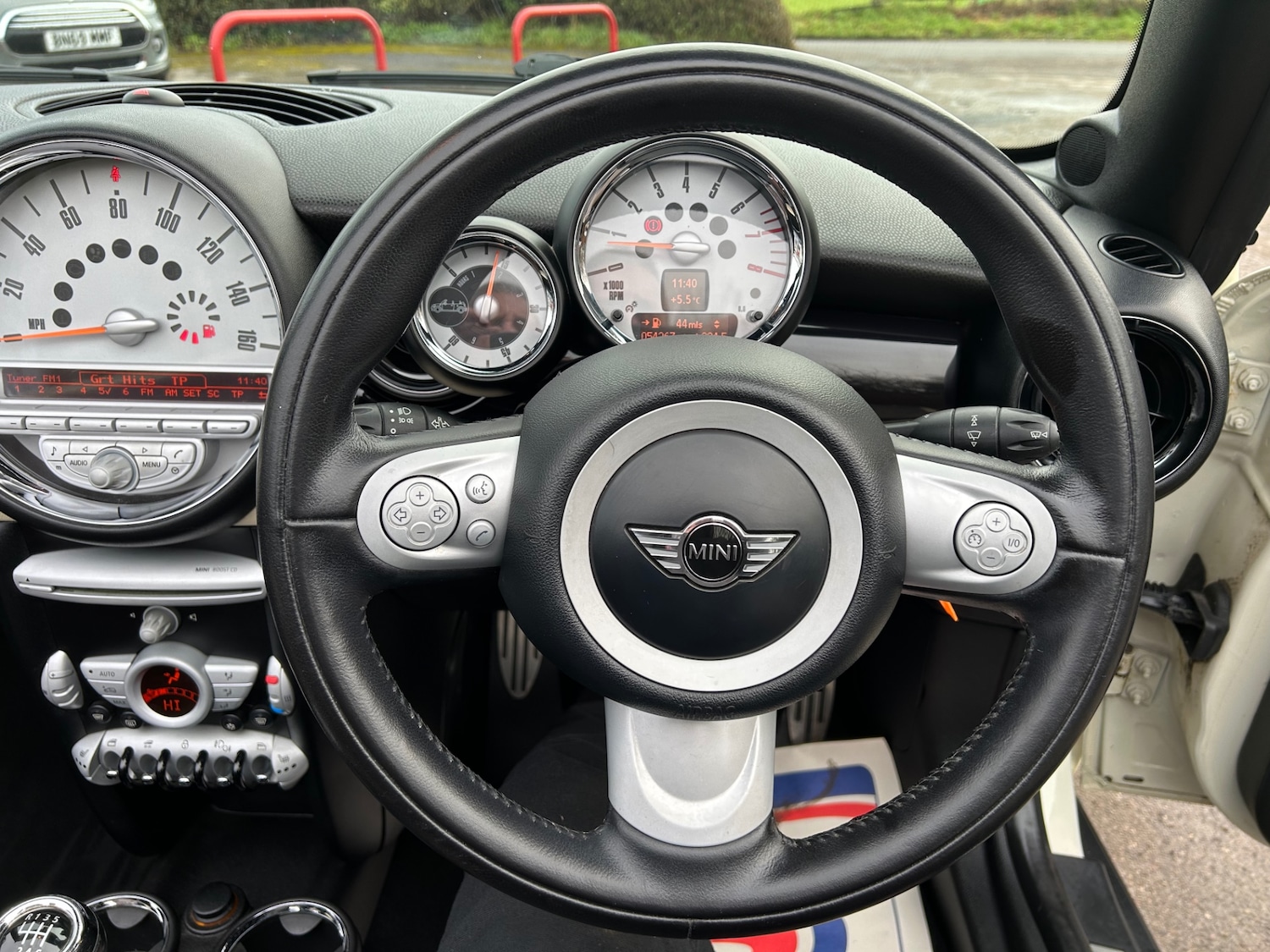 Used MINI Convertible 2009 for sale - 77195750: Photo 24