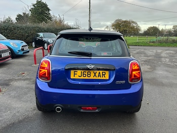 Used MINI Hatch 2018 for sale - 76694681: Photo