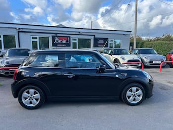 Used MINI Hatch 2019 for sale - 79653457: Photo