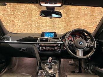 Used BMW 3 Series 2018 for sale - 79145458: Photo