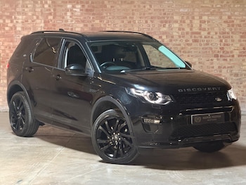 Used Land Rover Discovery Sport 2017 for sale - 79145829: Photo