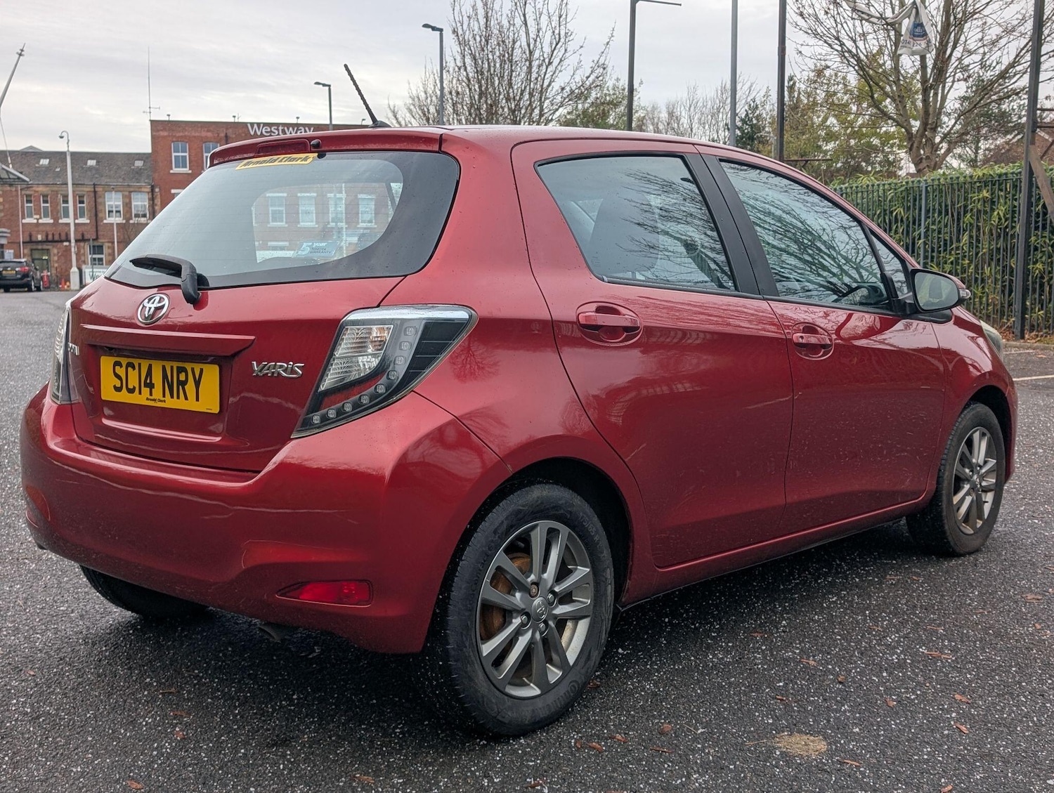 Used Toyota Yaris 2014 for sale - 77326217: Photo 14