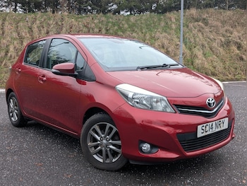Used Toyota Yaris 2014 for sale - 77326217: Photo