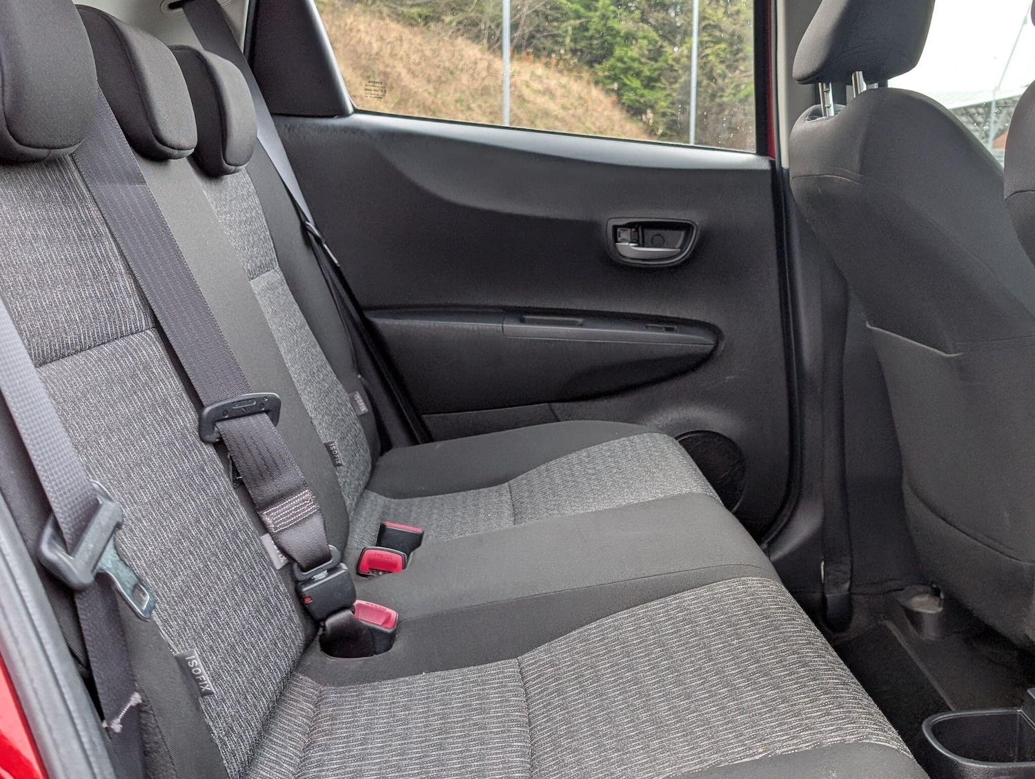 Used Toyota Yaris 2014 for sale - 77326217: Photo 37