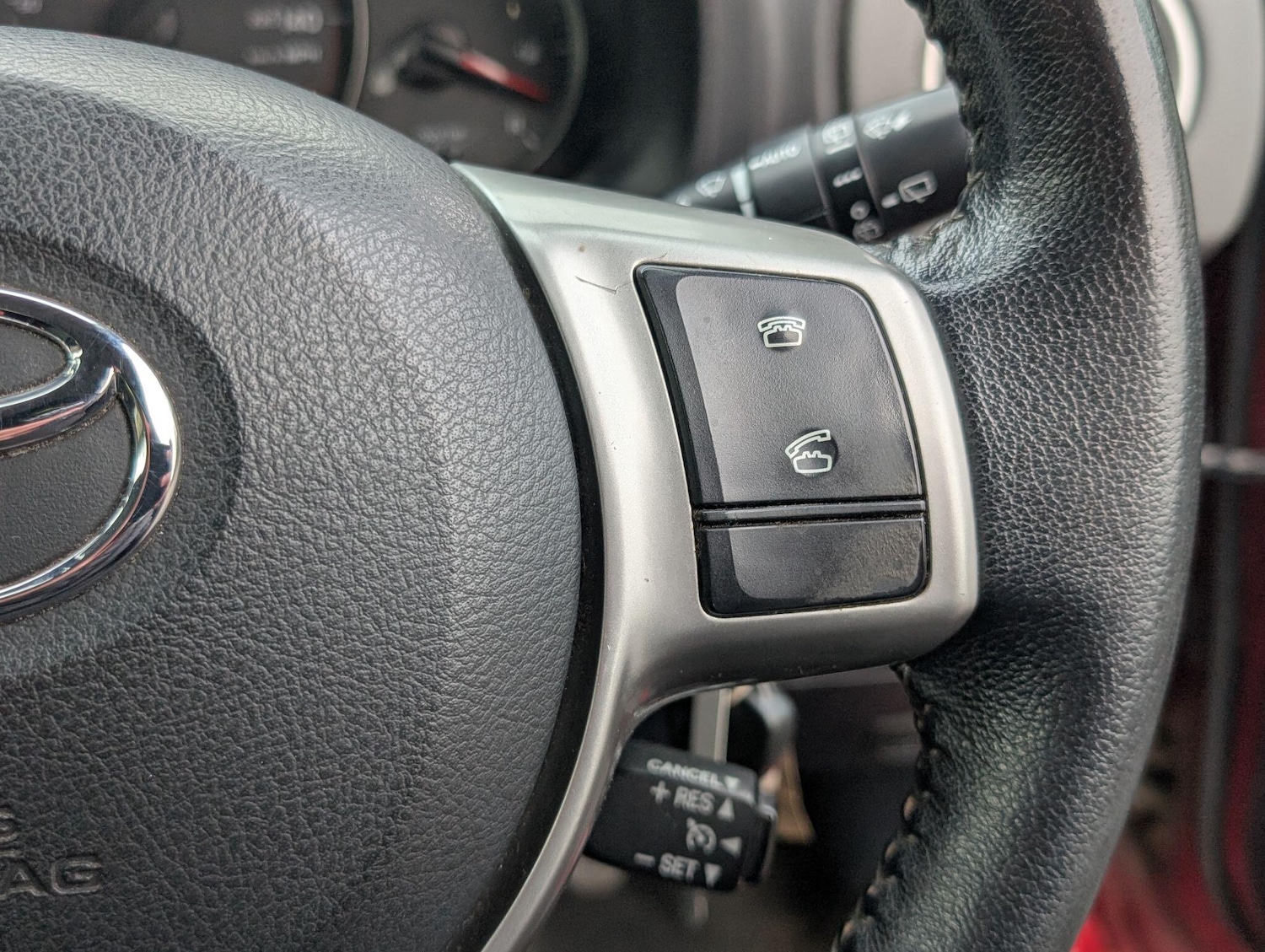 Used Toyota Yaris 2014 for sale - 77326217: Photo 45