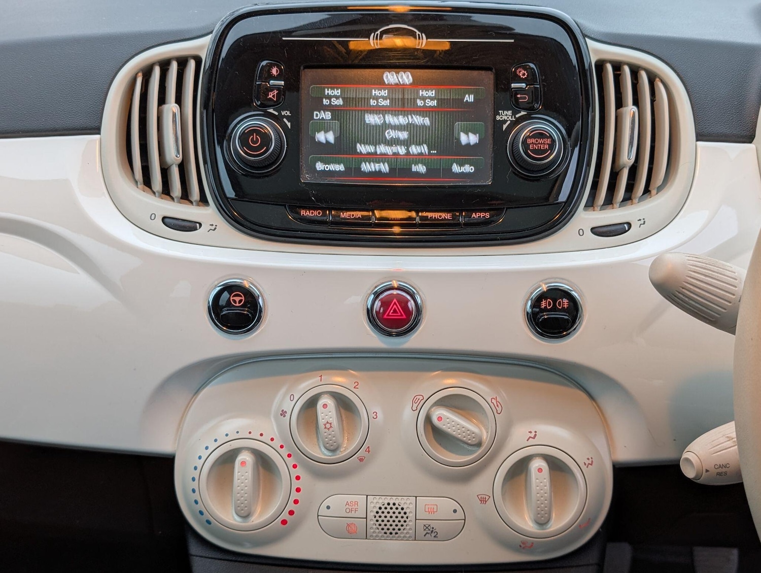 Used Fiat 500 2018 for sale - 77331051: Photo 23