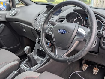 Used Ford Fiesta 2017 for sale - 79440839: Photo